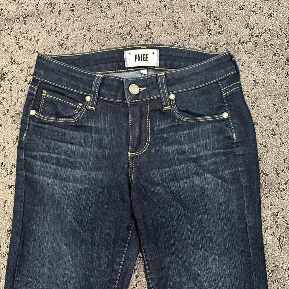 PAIGE Verdugo ultra Skinny Jeans with Stretch Comfort| size 25 - Picture 2 of 5